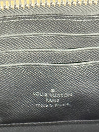 Dettaglio 13 di Louis Vuitton Trio Messenger Monogram Eclipse