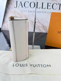 Dettaglio 13 di Louis Vuitton MyLockme Bianco & Rosa in Pelle – Full Set