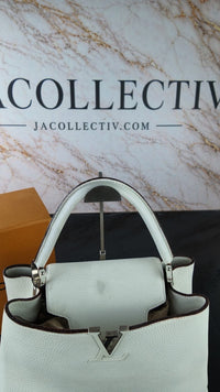 Dettaglio 5 di Louis Vuitton Capucines MM in Pelle Taurillon Bianca