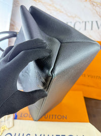 Dettaglio 11 di Louis Vuitton Grand Palais MM Monogram Empreinte Blu