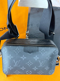 Dettaglio 9 di Louis Vuitton Trio Messenger Monogram Eclipse